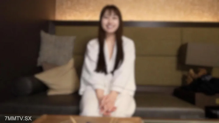 FC2-PPV-4672092-Face揭示釋放性慾。這很尷尬,但感覺很好,一個無辜的女人用她的大屁股為她服務。極度濕貓中的巨大奶油