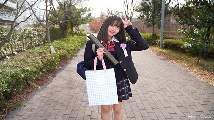 fc2-ppv-4739222一對新鮮夫婦的個人鏡頭享受了他們的初戀酒店。偶像級,超級可愛乳頭的神聖視頻反复勃起和高潮