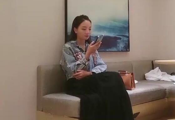 全国探花深夜再来一场高颜值牛仔外套苗条妹子, 口交上位骑乘大力猛操呻吟娇喘诱人