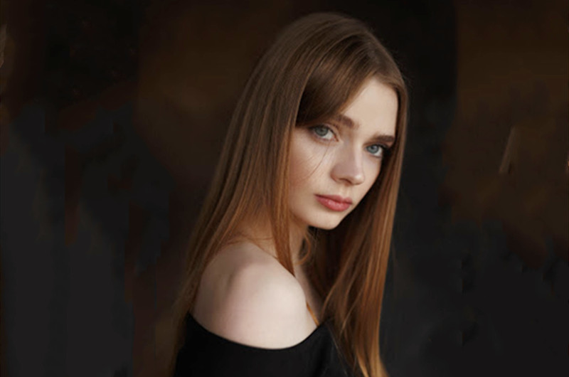 神似极品迪丽热巴人物,身材样貌皮肤都统统满分,看她被艹就像看到迪丽热巴被艹,欢迎小甜心,来做爱吧!